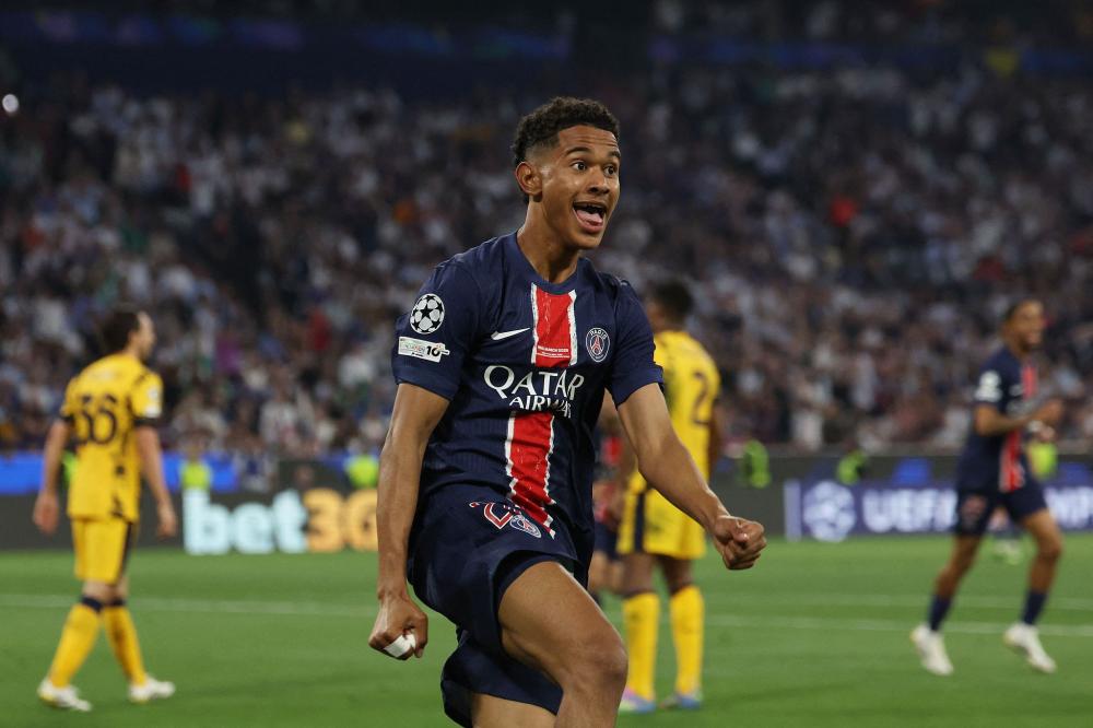 半场战报：马赛0-0亚特兰大，德凯特拉雷失点