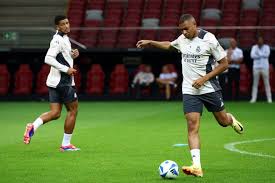 萨拉赫告别迪亚斯：很荣幸能参与你的成功故事，祝你一切顺利